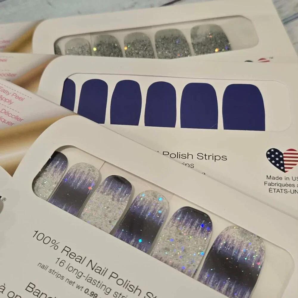 Color Street Winter Blue Press on Nail Design Bracelet bundle